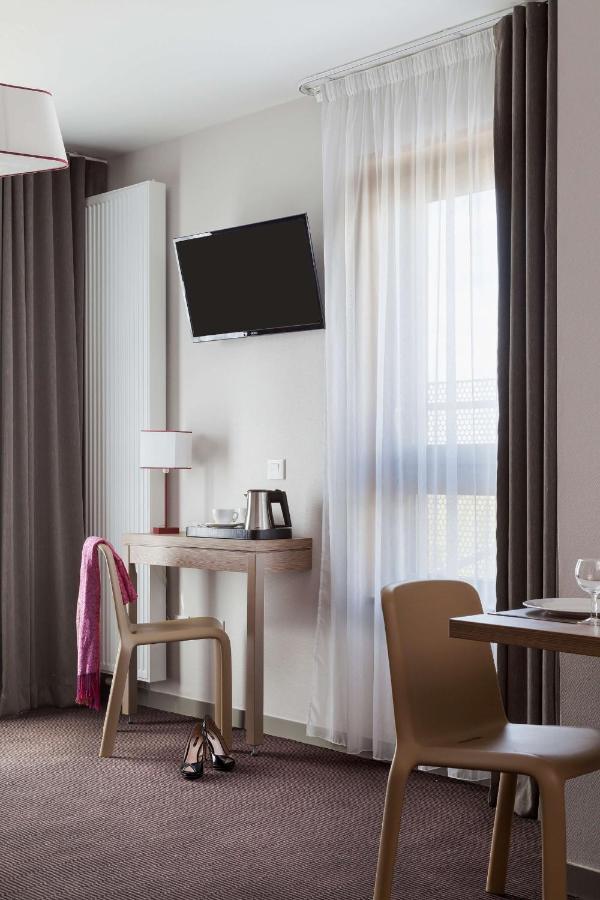 Nehô Suites Porte de Genève Annemasse Buitenkant foto