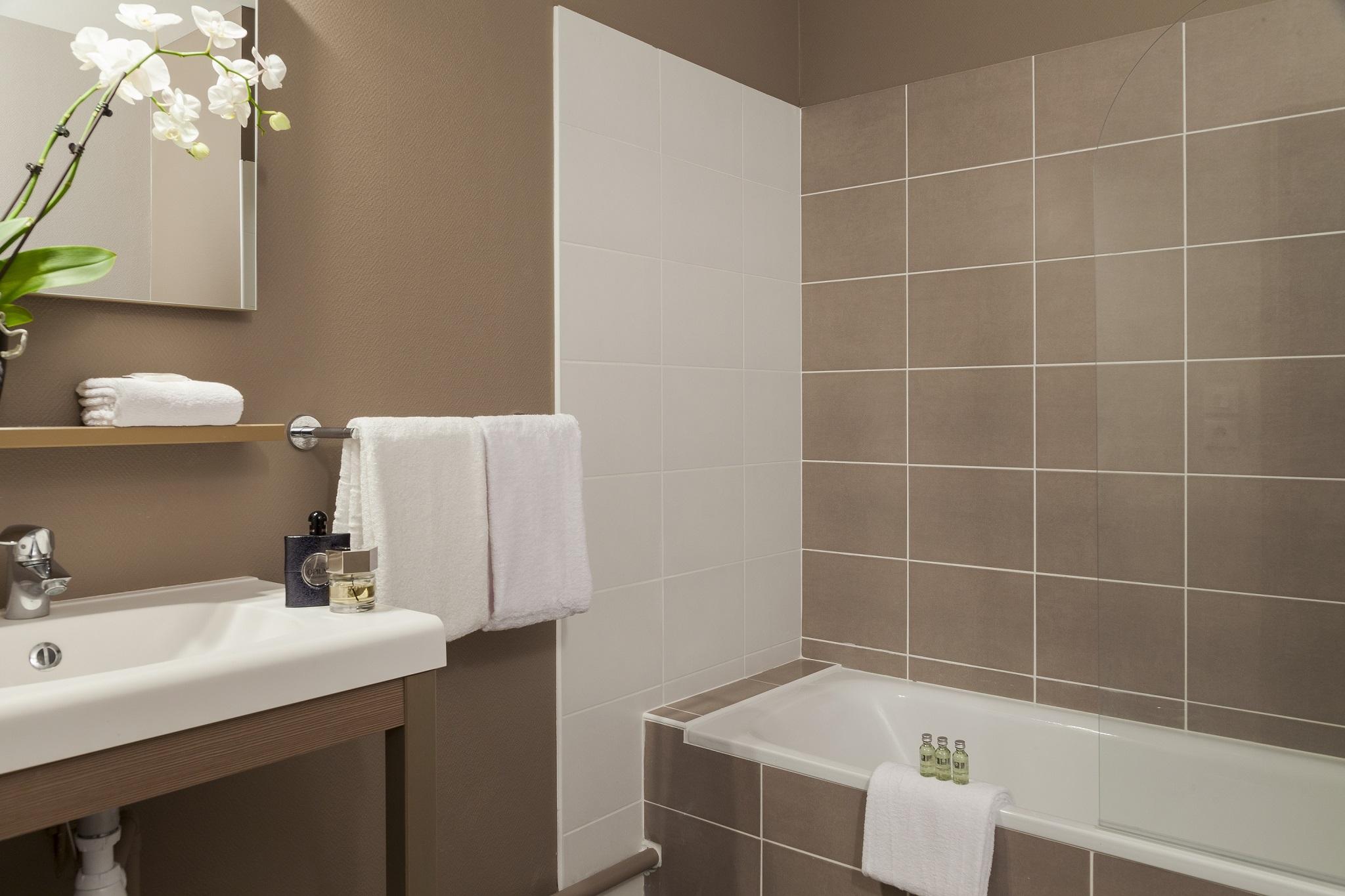 Nehô Suites Porte de Genève Annemasse Buitenkant foto