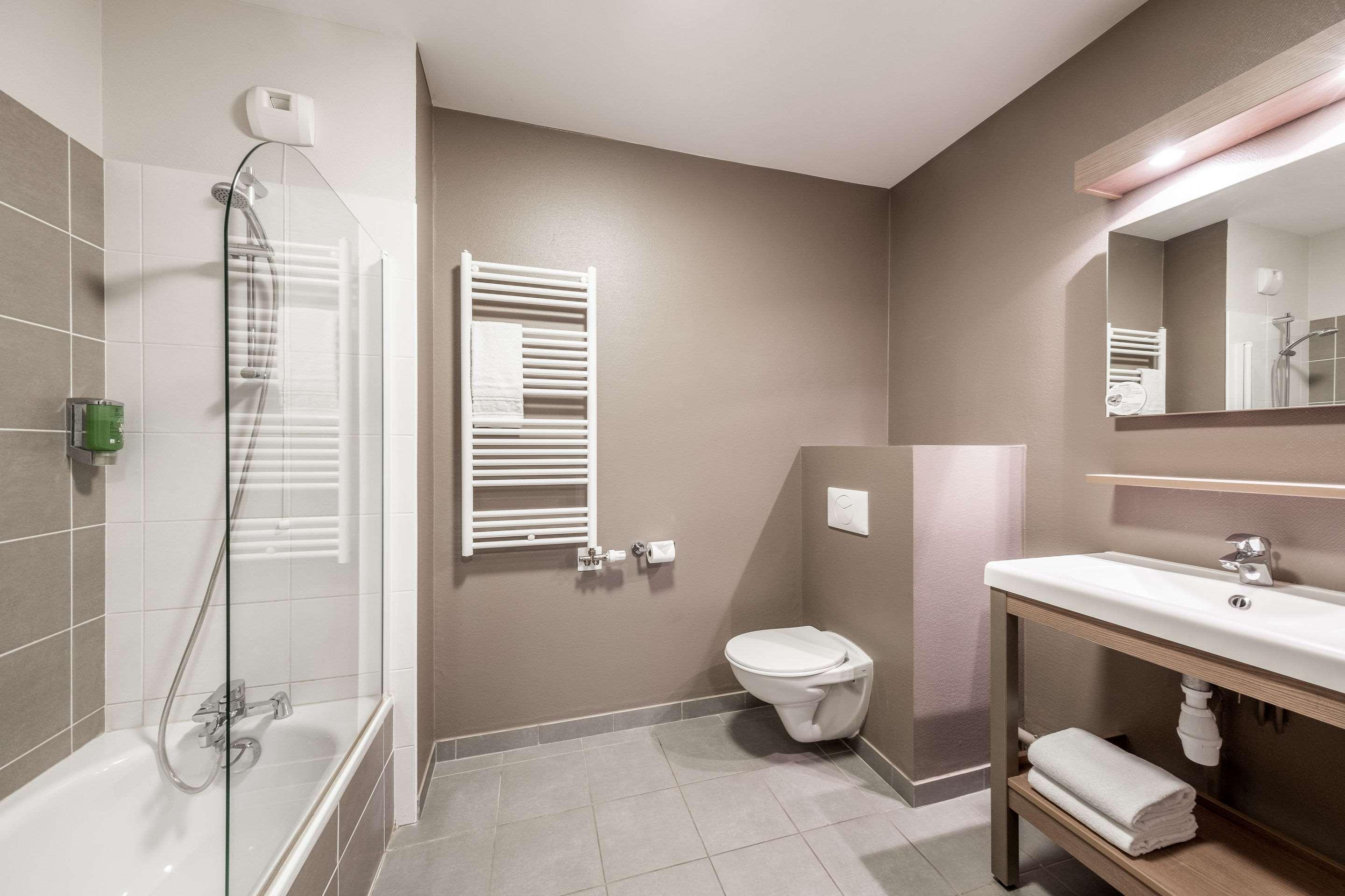 Nehô Suites Porte de Genève Annemasse Buitenkant foto