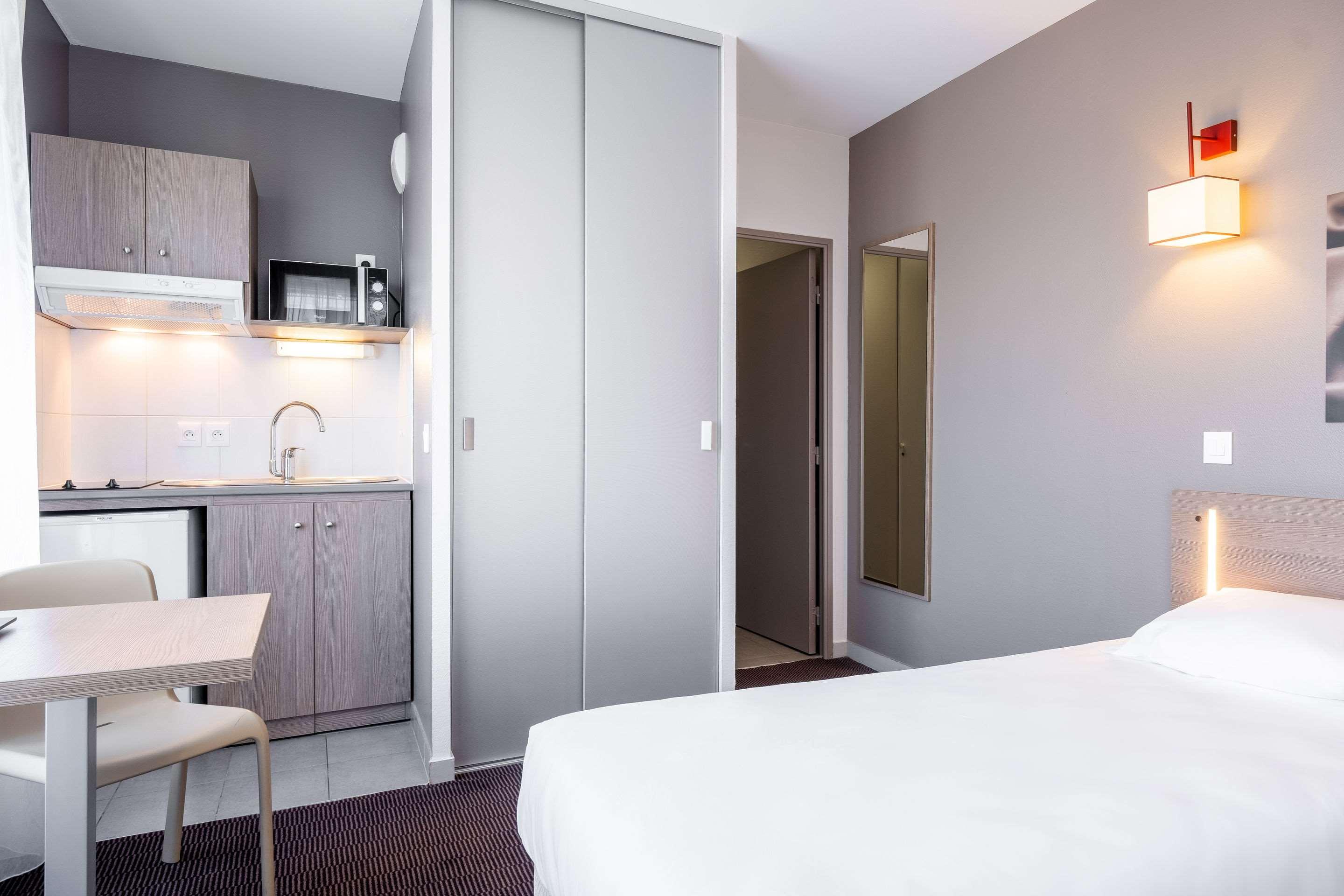Nehô Suites Porte de Genève Annemasse Buitenkant foto
